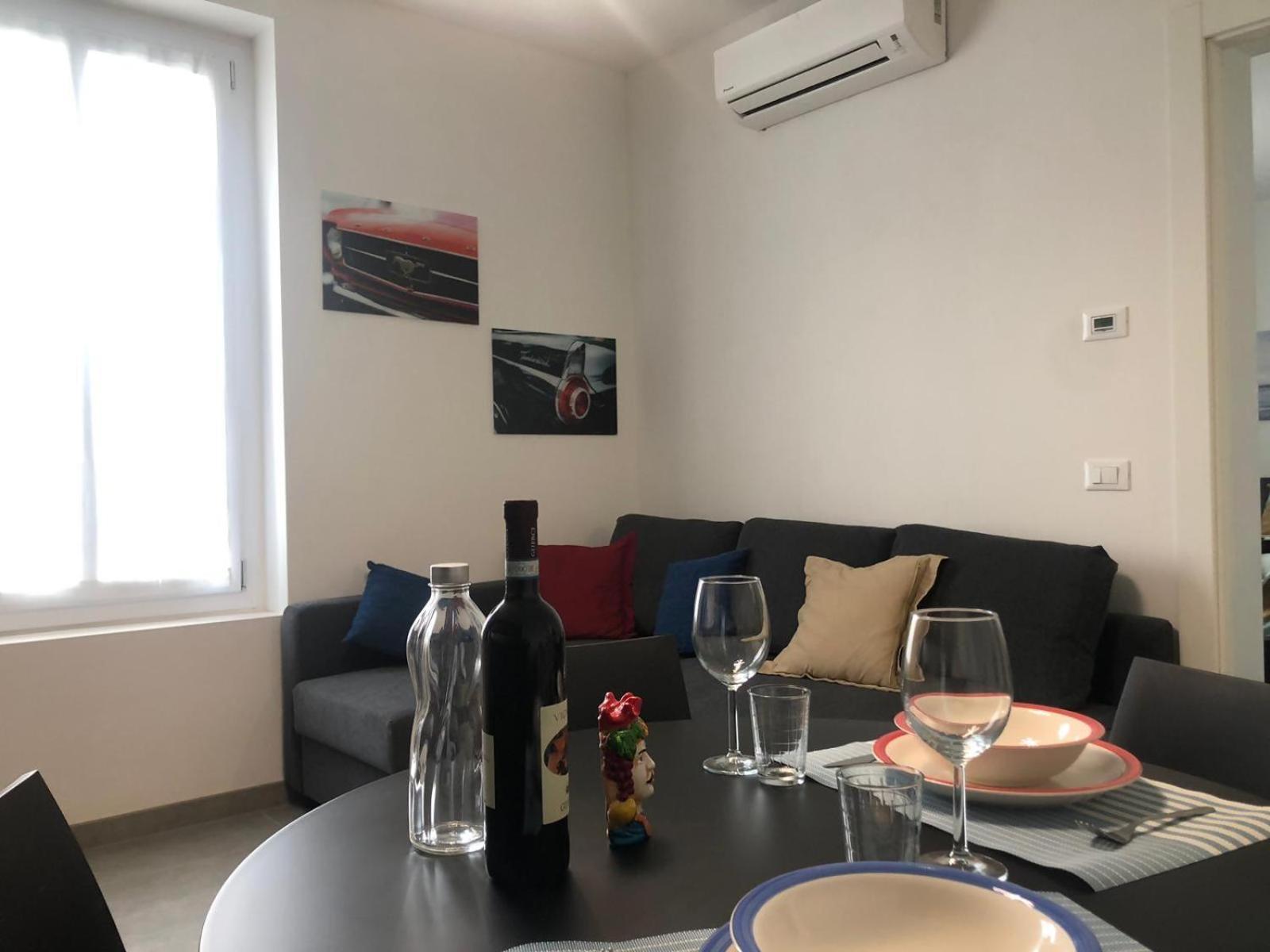 L' Appartamento Del Borgo - Parcheggio Riservato Pavia Kültér fotó