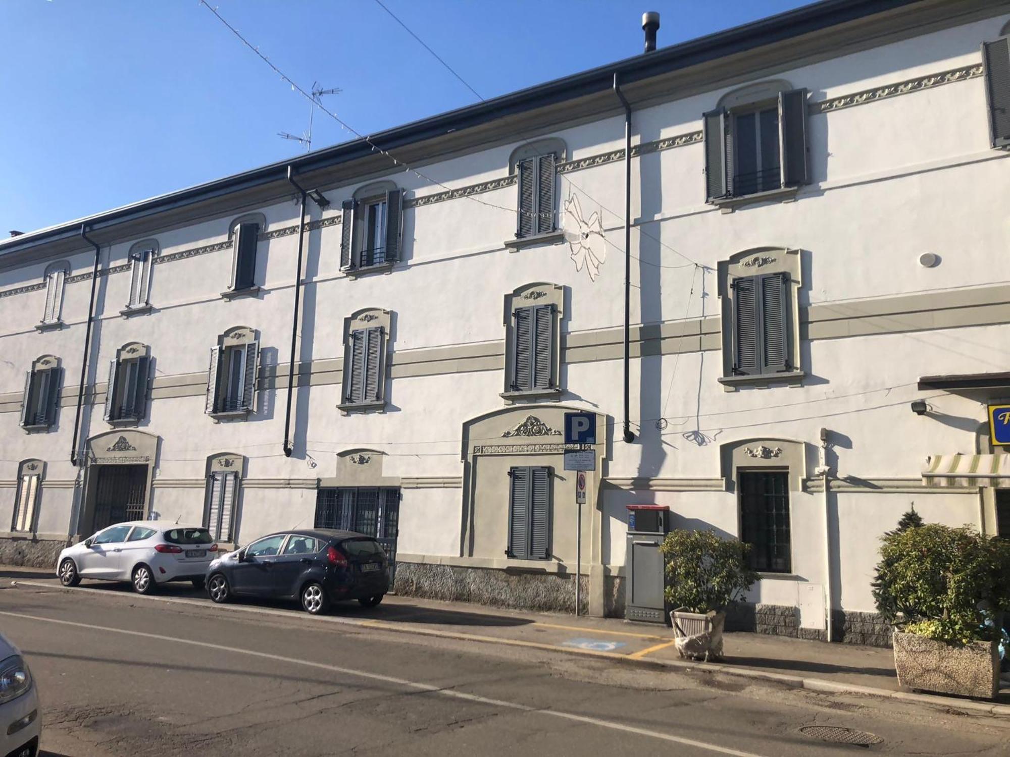 L' Appartamento Del Borgo - Parcheggio Riservato Pavia Kültér fotó